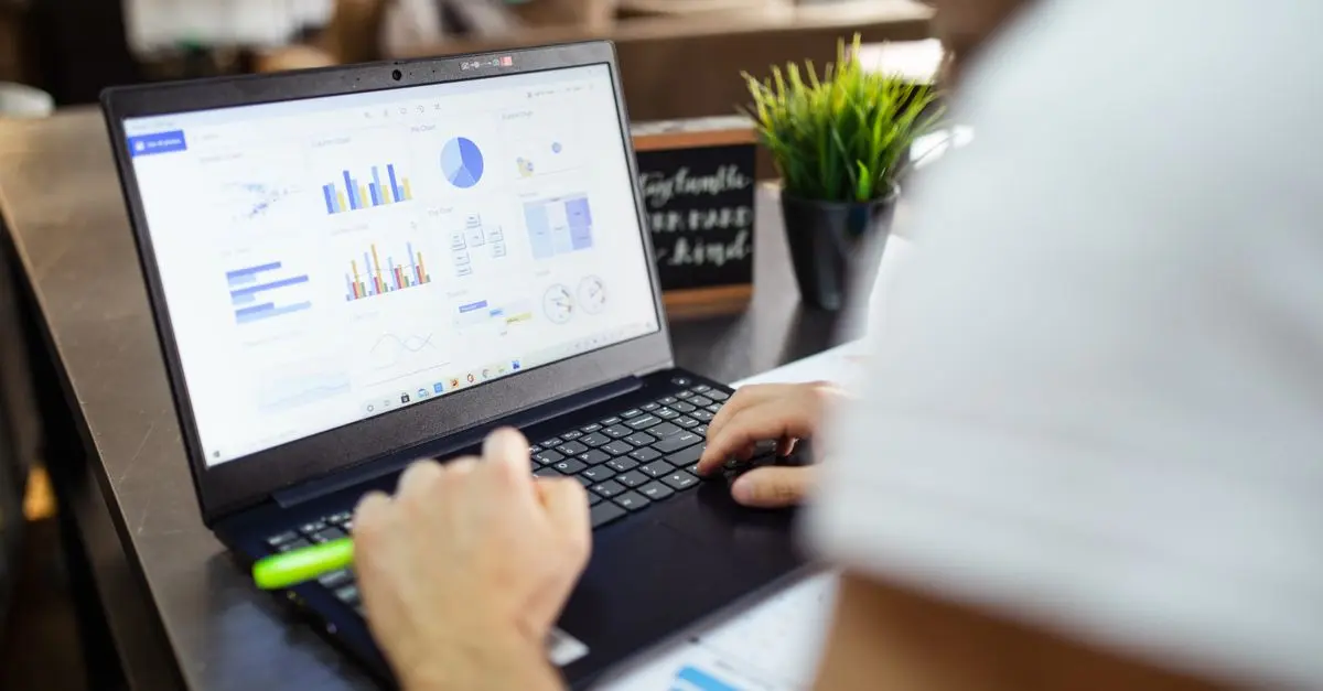 Consideraciones al seleccionar un software de análisis financiero