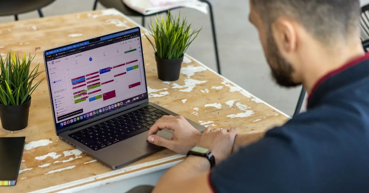 10 pasos clave para seleccionar software de gestión eficaz