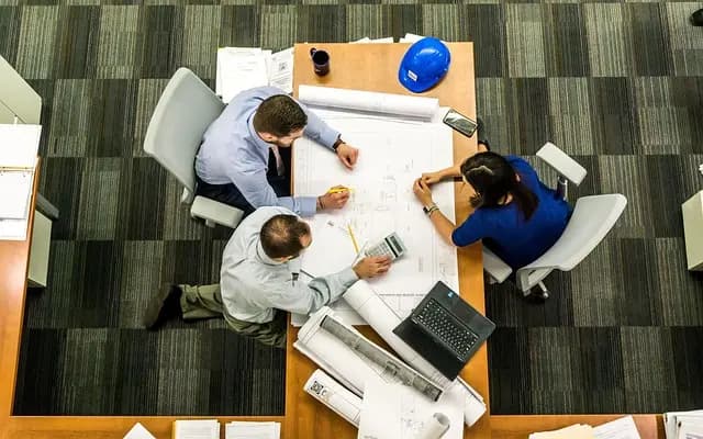 Cómo seleccionar el software adecuado para proyectos de gestión