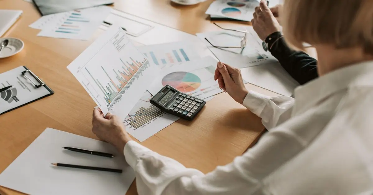 Cómo realizar una comparación efectiva de software para tu negocio